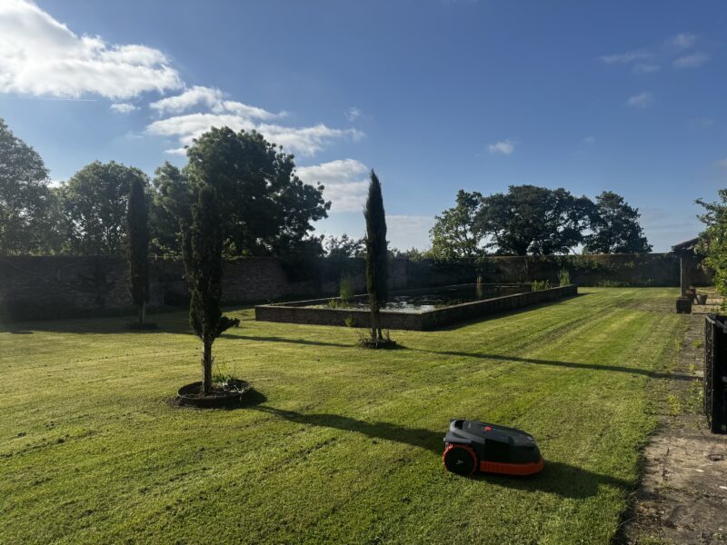 Segway Navimow Robot Mower X Large Lawn